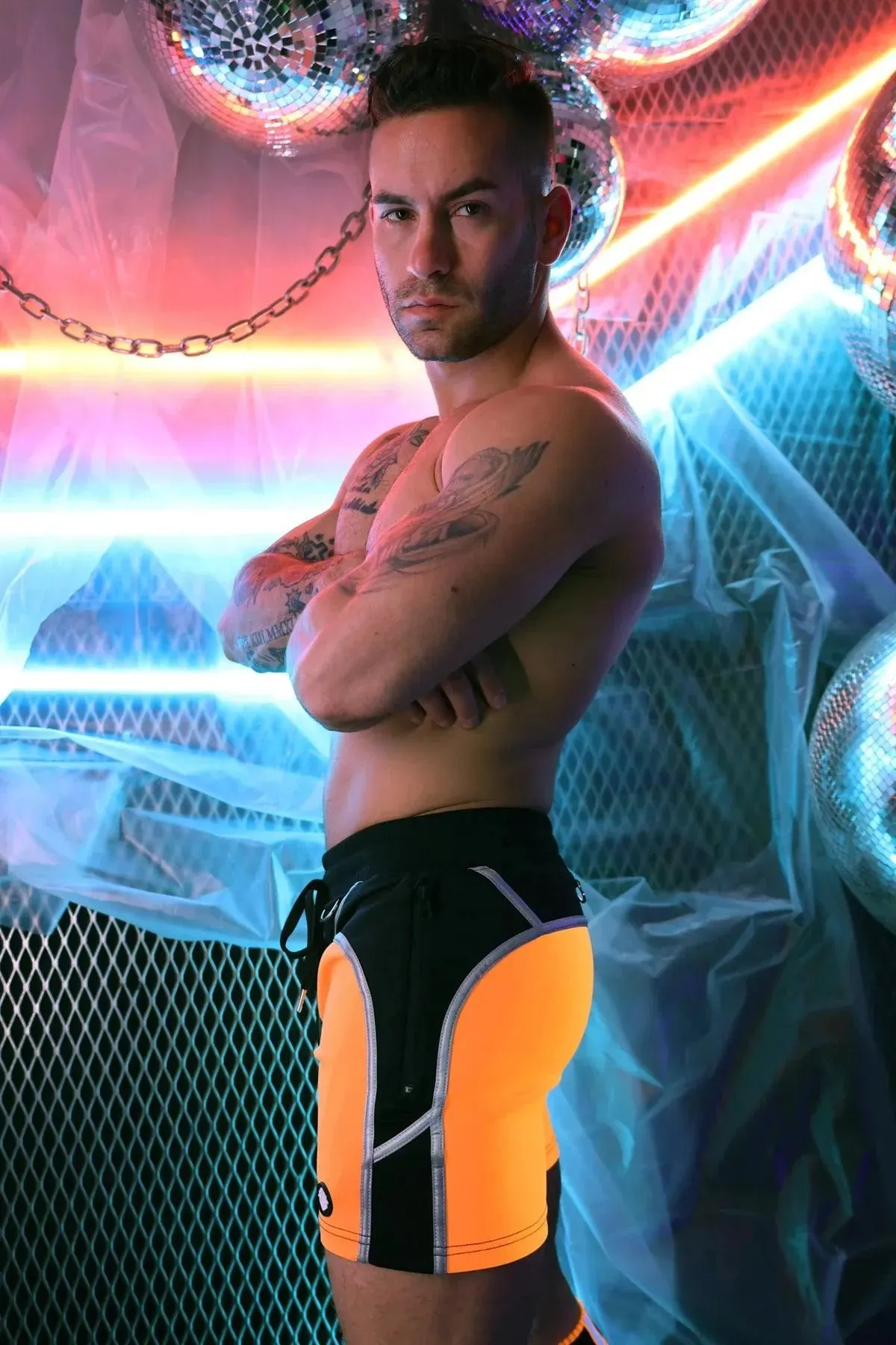 AKIRA REFLECTIVE SHORTS NEON ORANGE