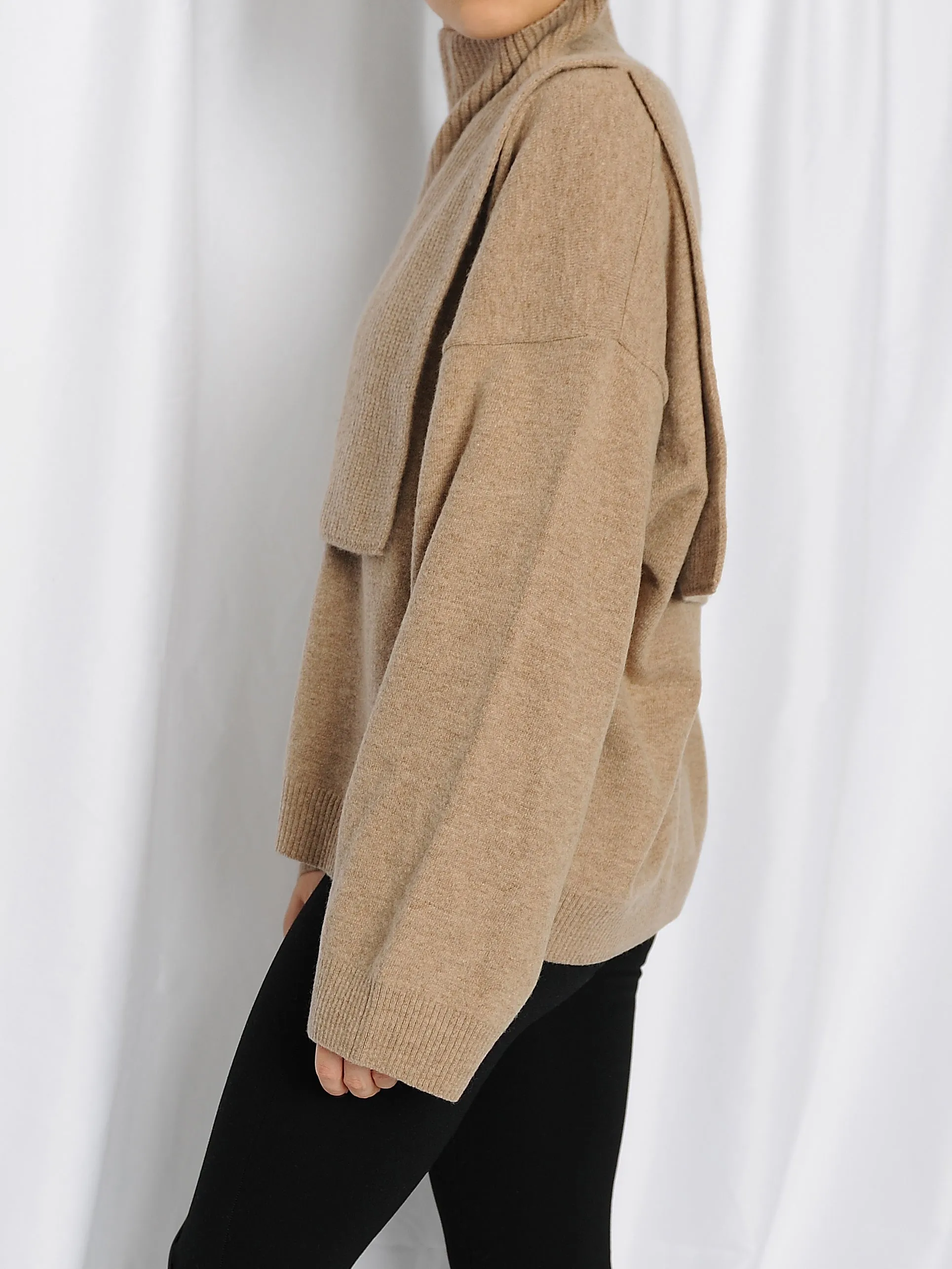 Beige Cashmere Collar & Sweater Set