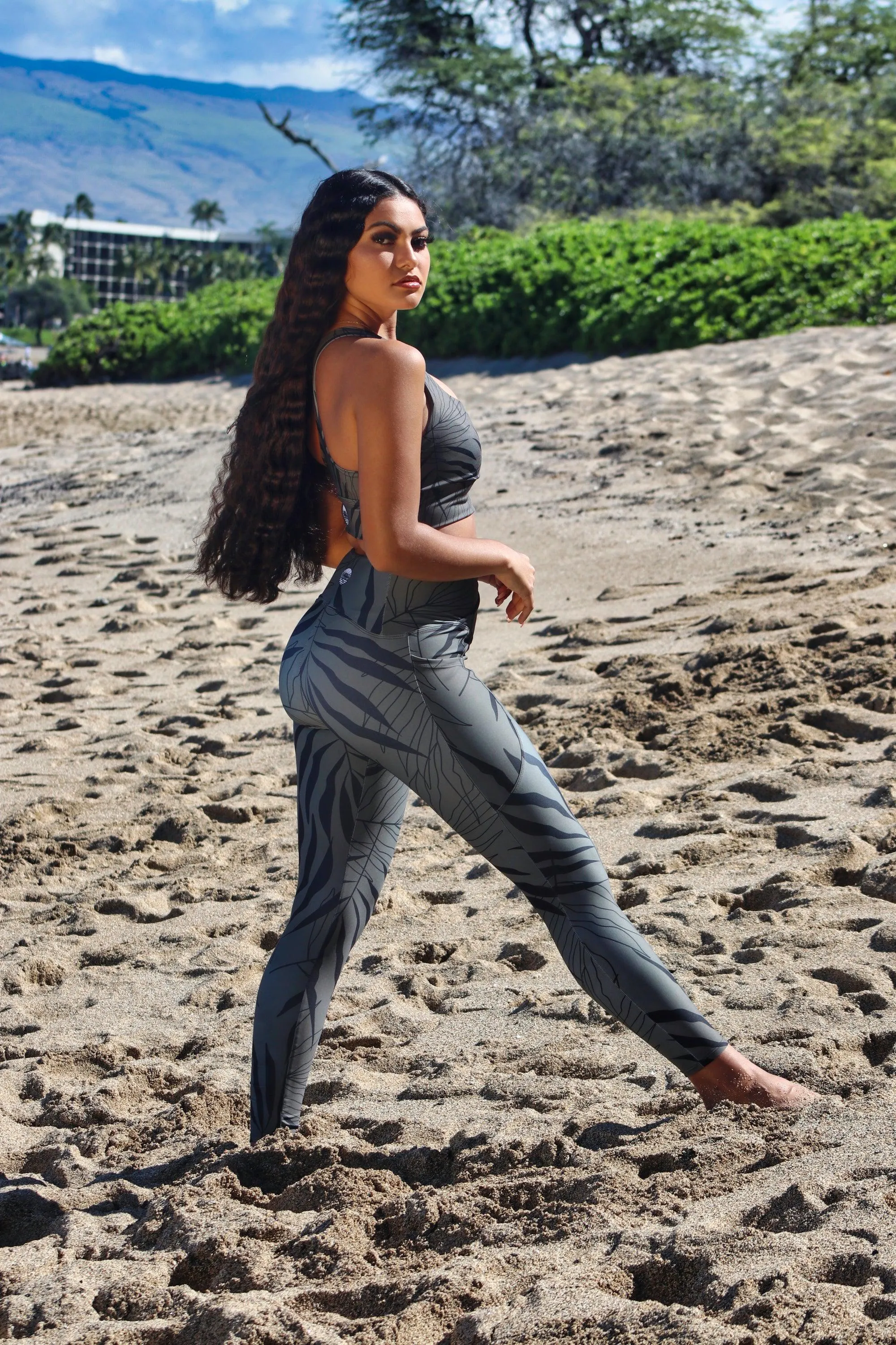 'kupu Crossover Pocket Leggings
