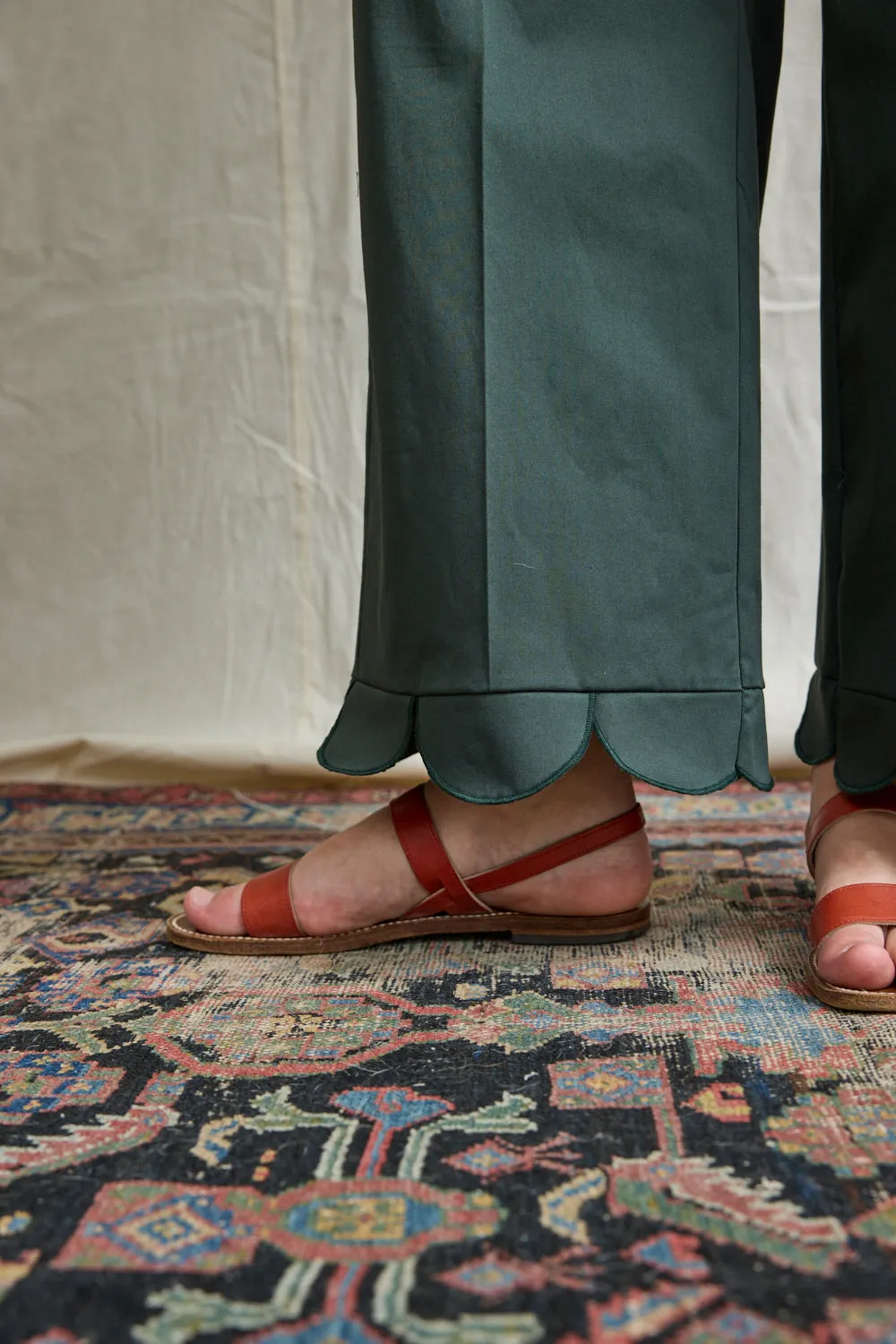 Marseille pants. Shell Moss