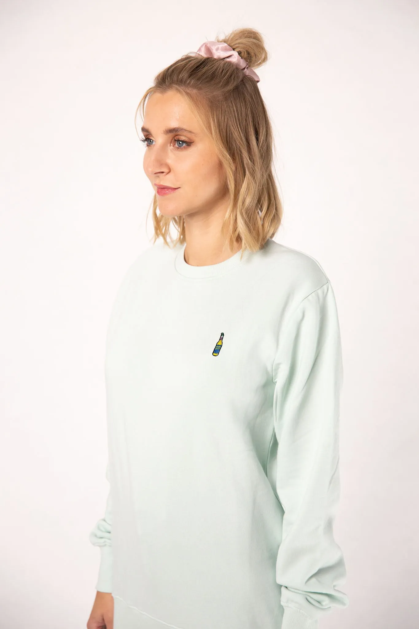 Mate Spritz | Bestickter Bio-Baumwoll Frauen Pullover